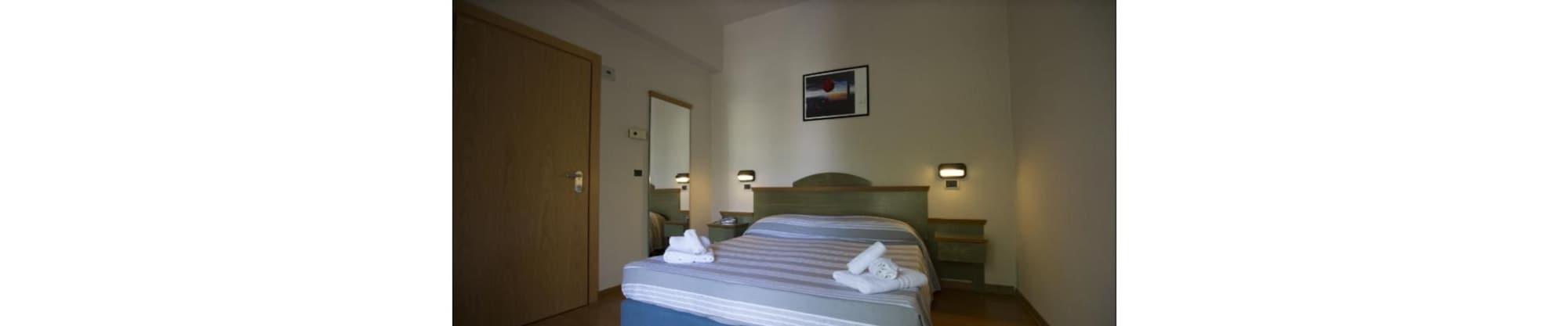 Hotel Impero Rimini Extérieur photo